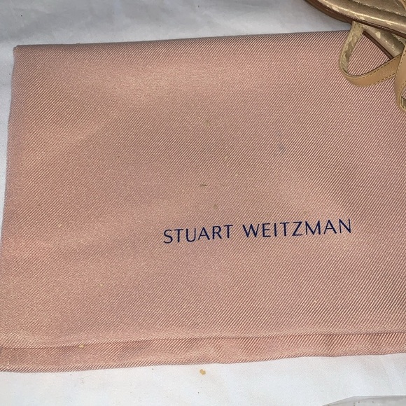 Gently Loved Shelly Almond Butter Calf Leather Sandal by Stuart Weitzman - Picture 9 of 9